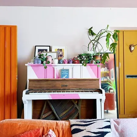 Appartement Colourful Great Location!