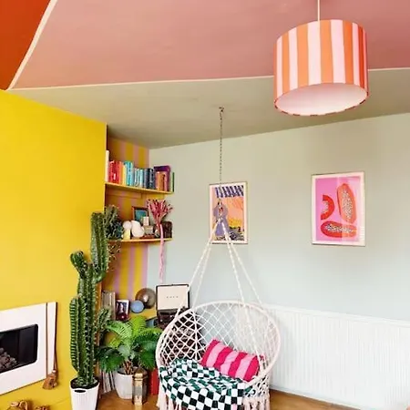 Appartement Colourful Great Location! *